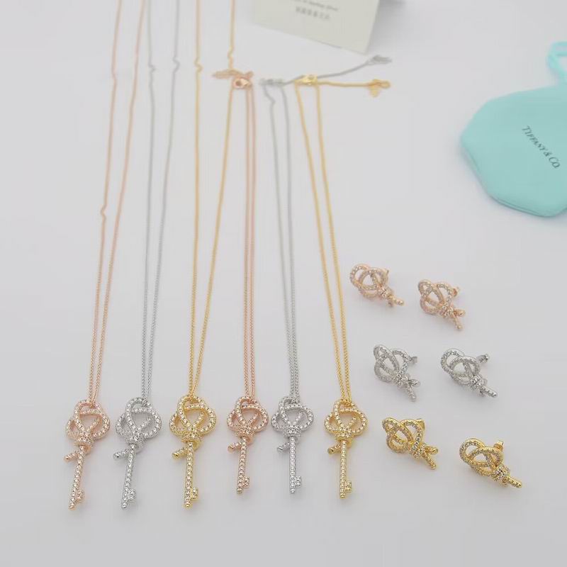 Tiffany suits 04lyx11 (3)