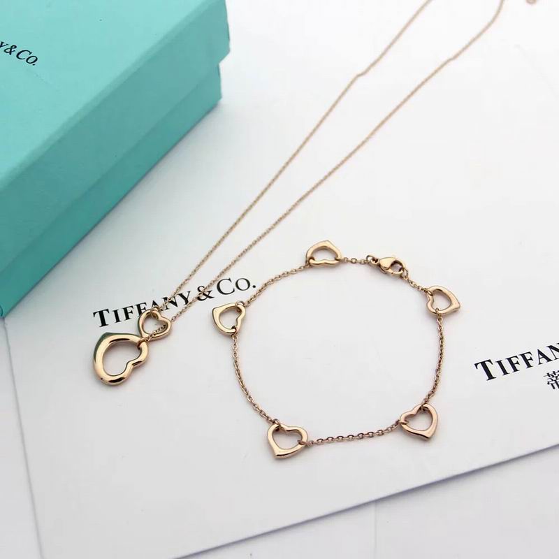 Tiffany suits 04lyx12 (3)