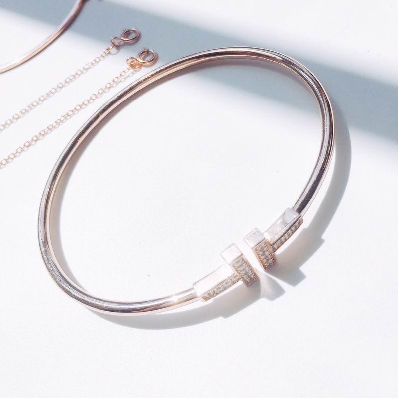 Tiffany suits 05lyx16 (3)