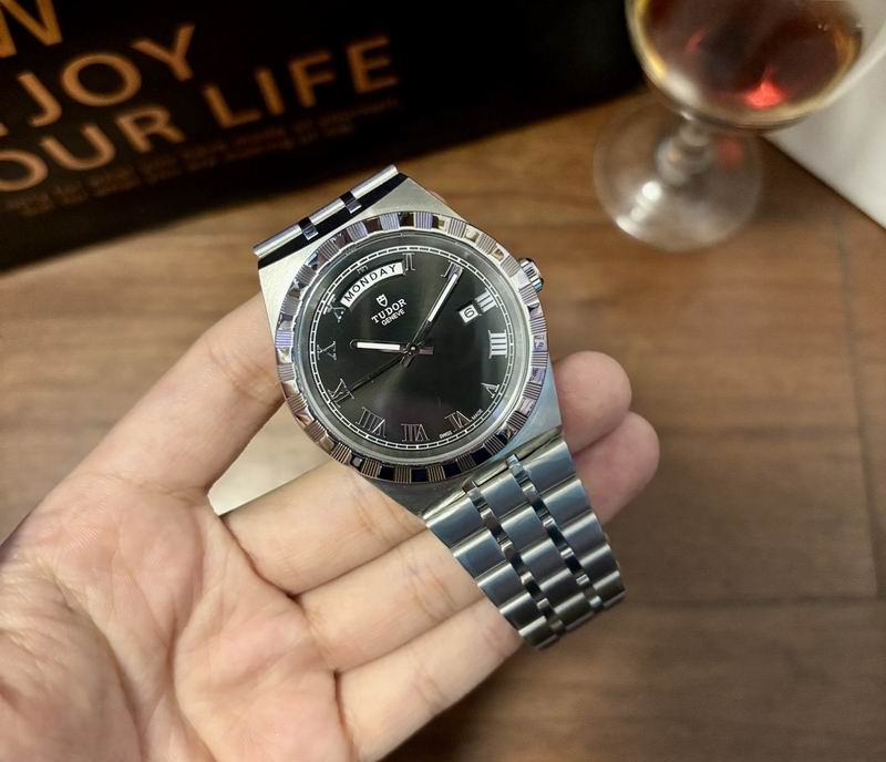 Tudor 41mm 40 (5)