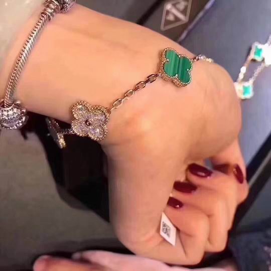 Van Cleef & Arpels bracelet 04lyh25 (4)