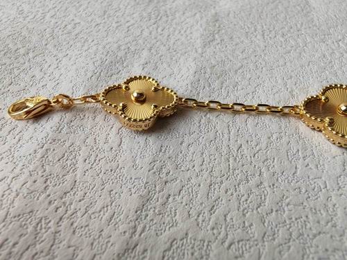 Van Cleef & Arpels bracelet 05lyh32 (15)