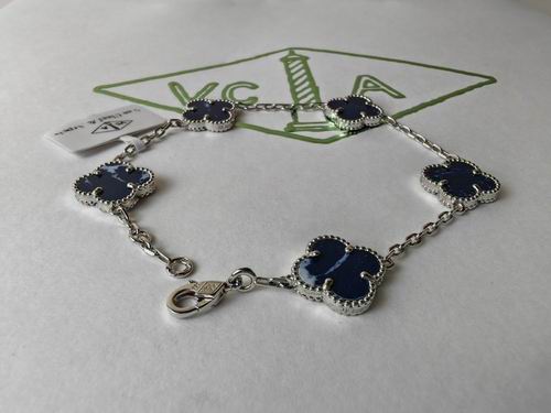 Van Cleef & Arpels bracelet 05lyh32 (19)