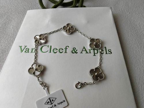Van Cleef & Arpels bracelet 05lyh32 (7)