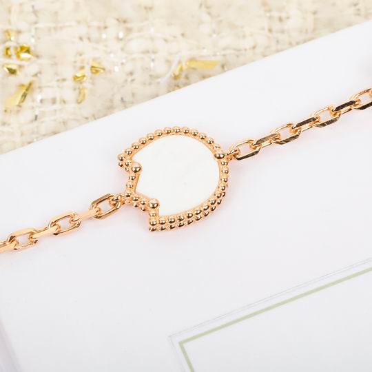 Van Cleef & Arpels bracelet 05lyh34 (4)