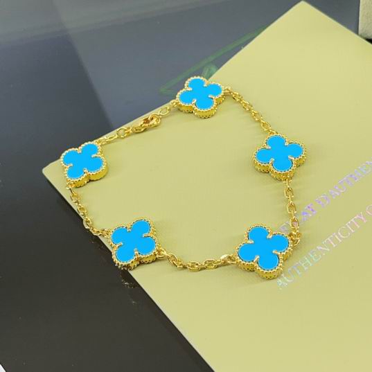 Van Cleef & Arpels bracelet 07lyh35  (32)
