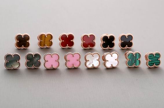 Van Cleef & Arpels earring 04lyh06   (1)