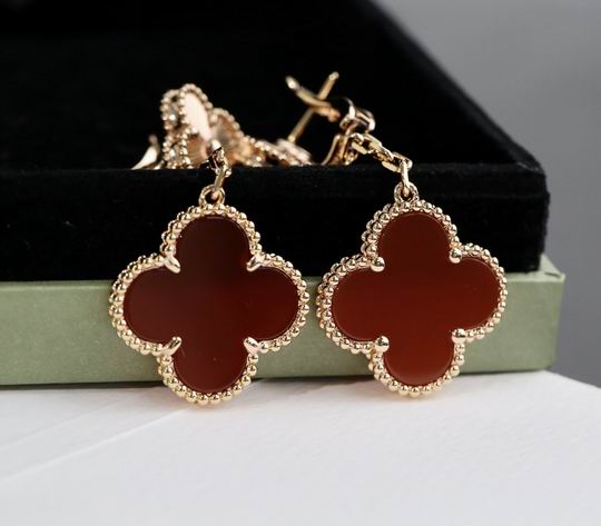 Van Cleef & Arpels earring 04lyh08 (6)