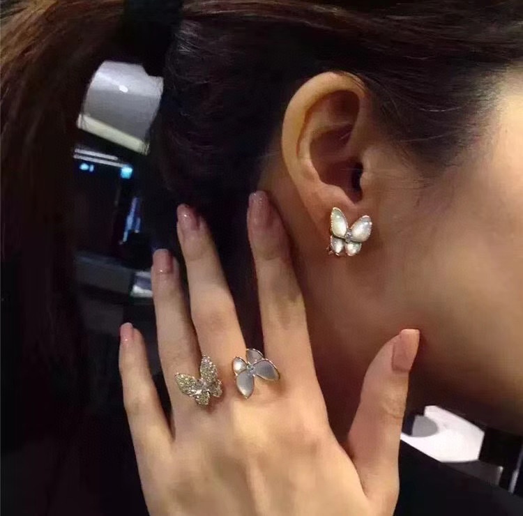 Van Cleef & Arpels earring 04lyh11 (2)