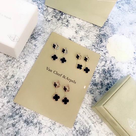 Van Cleef & Arpels earring 04lyh14 (2)