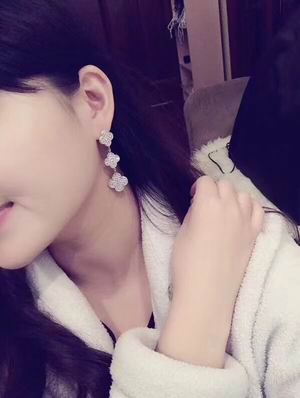 Van Cleef & Arpels earring 04lyh16  (4)