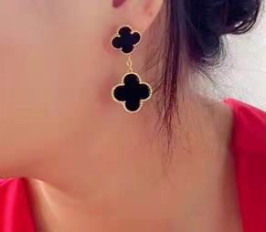 Van Cleef & Arpels earring 05lyh17 (22)