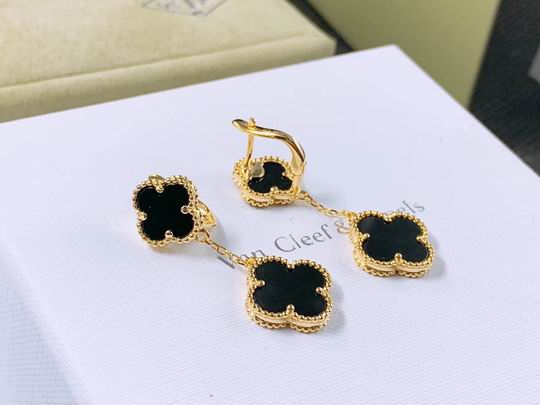 Van Cleef & Arpels earring 05lyh17 (25)