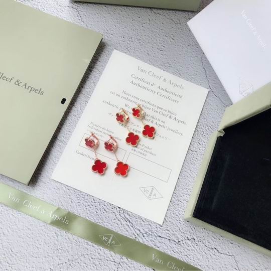 Van Cleef & Arpels earring 05lyh17 (7)