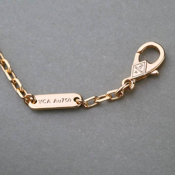 Van Cleef & Arpels necklace 04lyh23 (5)