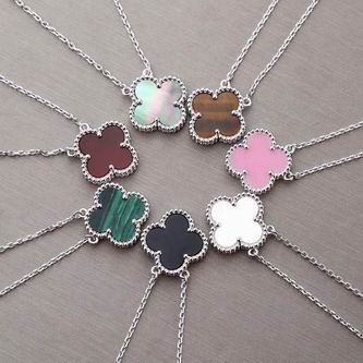 Van Cleef & Arpels necklace 04lyh24 (2)