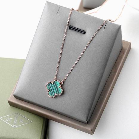 Van Cleef & Arpels necklace 04lyh24 (5)