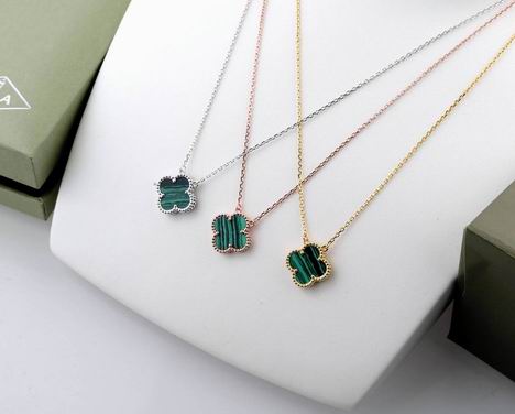 Van Cleef & Arpels necklace 04lyh24 (6)