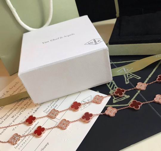 Van Cleef & Arpels necklace 04lyh30 (8)