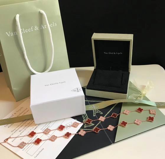 Van Cleef & Arpels necklace 04lyh30 (9)