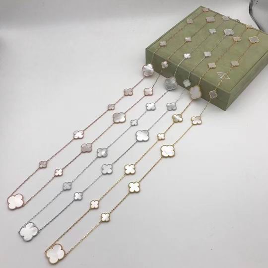 Van Cleef & Arpels necklace 04lyh33  (4)