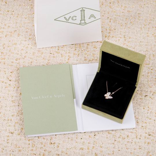 Van Cleef & Arpels necklace 05lyh36 (9)