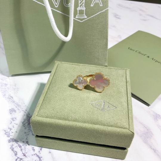 Van Cleef & Arpels ring 04lyh10 (4)