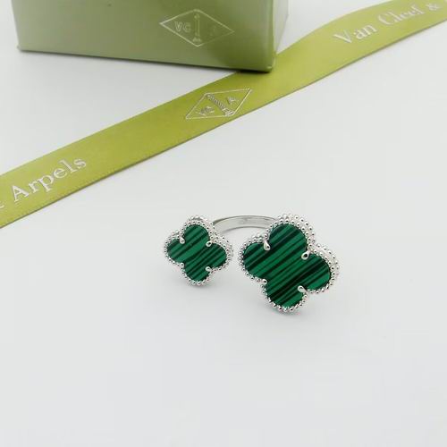 Van Cleef & Arpels ring 04lyh11 (4)