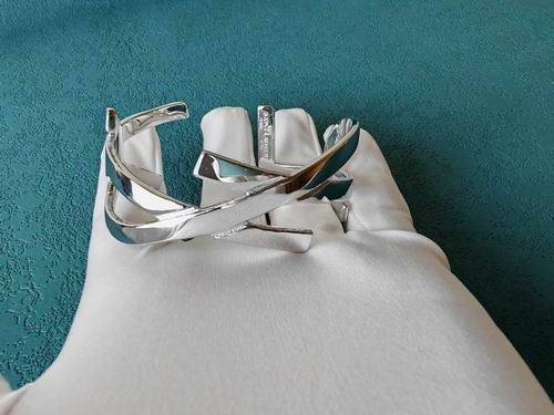 YSL bracelet 04lyh36 (2)