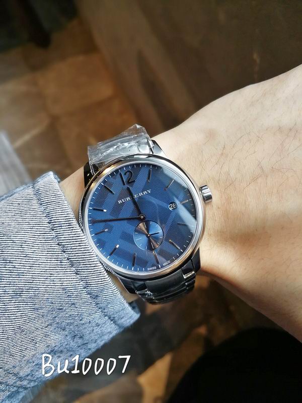 Burberry 40mm 54 (1)