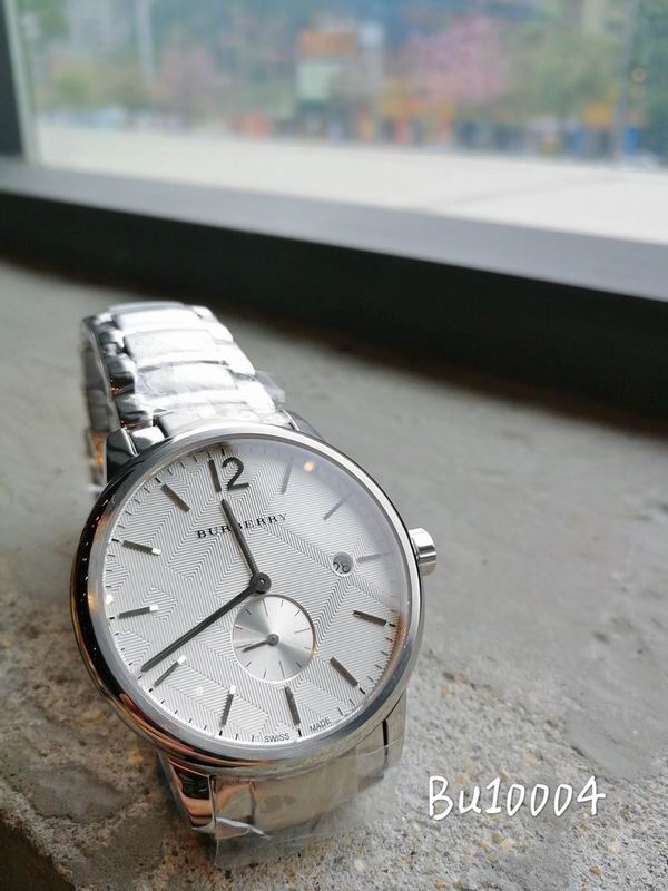 Burberry 40mm 54 (15)