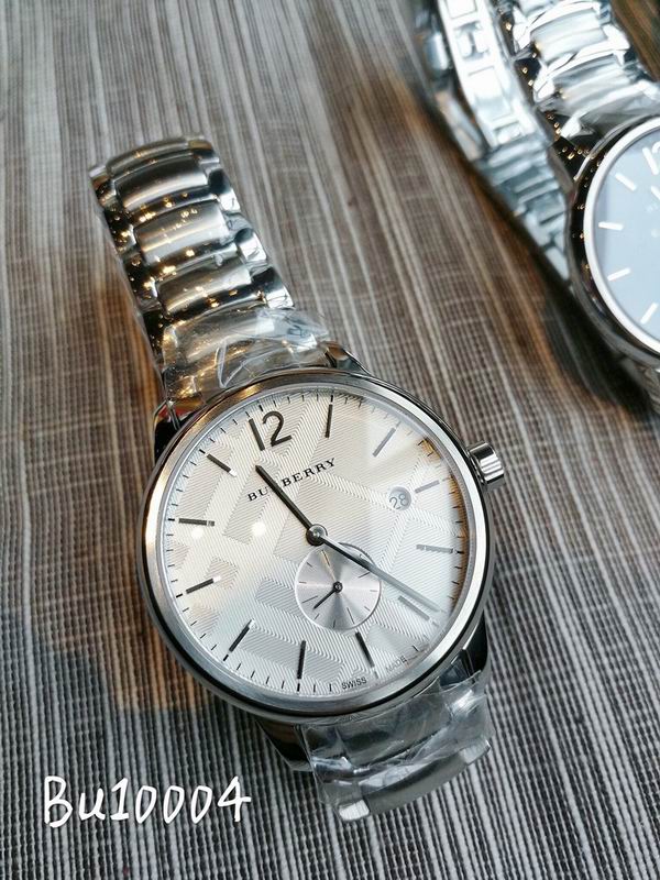 Burberry 40mm 54 (18)