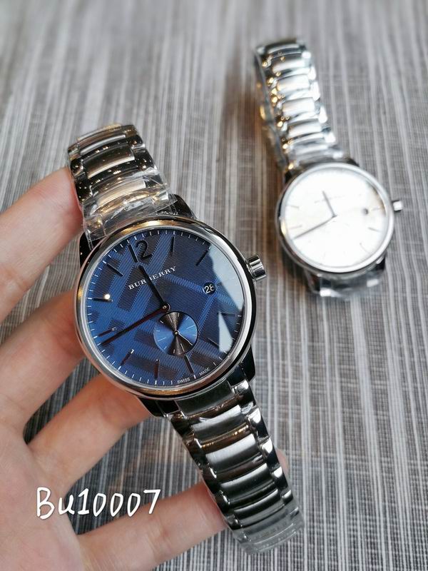 Burberry 40mm 54 (5)