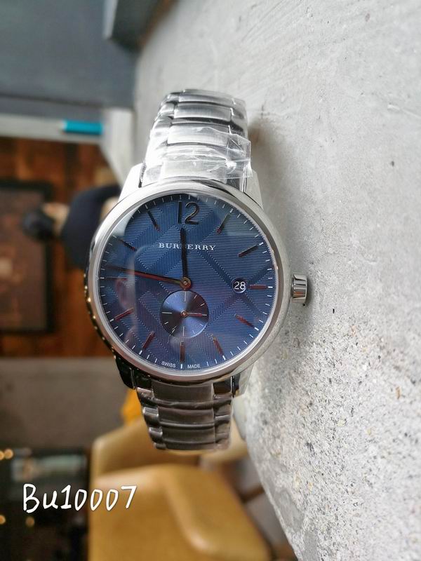 Burberry 40mm 54 (6)