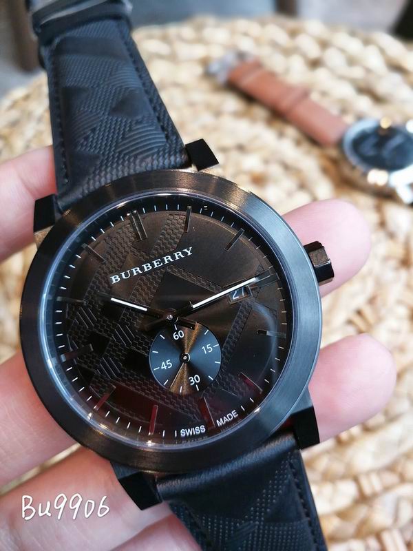 Burberry 42mm 58 (18)