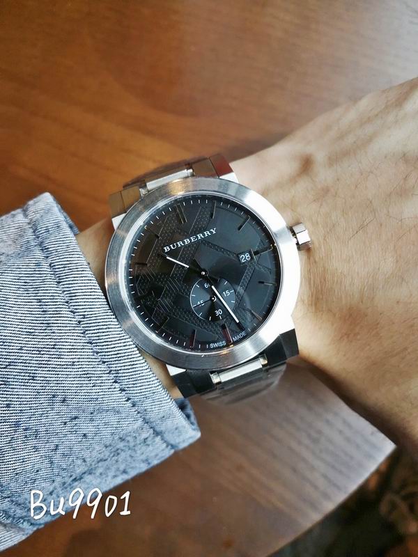 Burberry 42mm 59 (1)