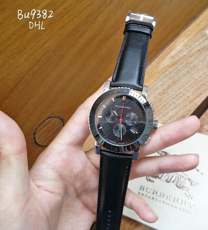 Burberry 43mm 60 (6)
