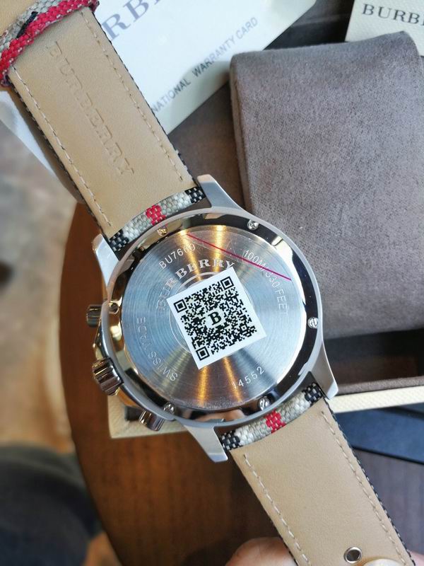 Burberry 45mm 64 (2)