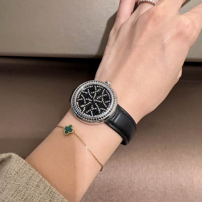 Chanel 37.5mm 32 (8)