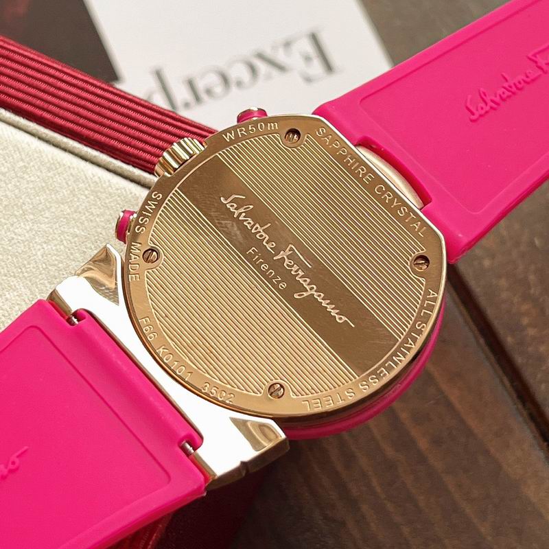 Ferragamo 40mm 48 (12)