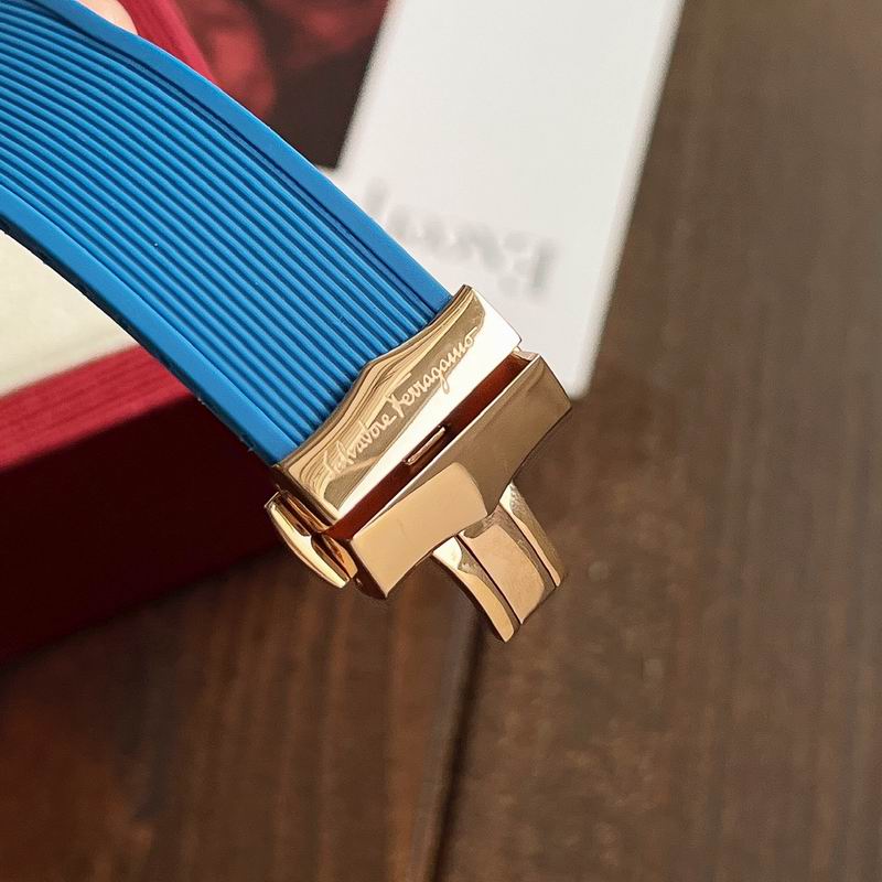 Ferragamo 40mm 48 (22)