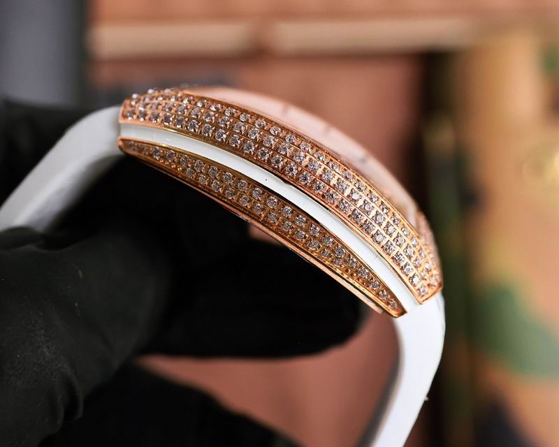 Franck Muller 32X42mm 14 (4)