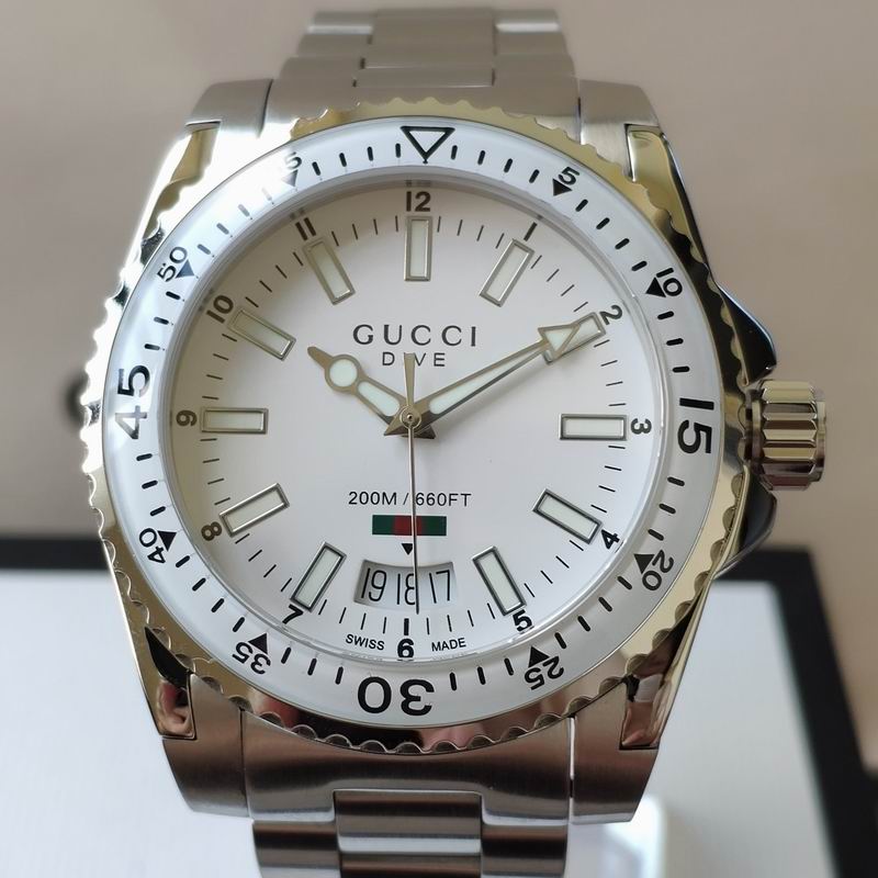 Gucci 40mm 27 (7)