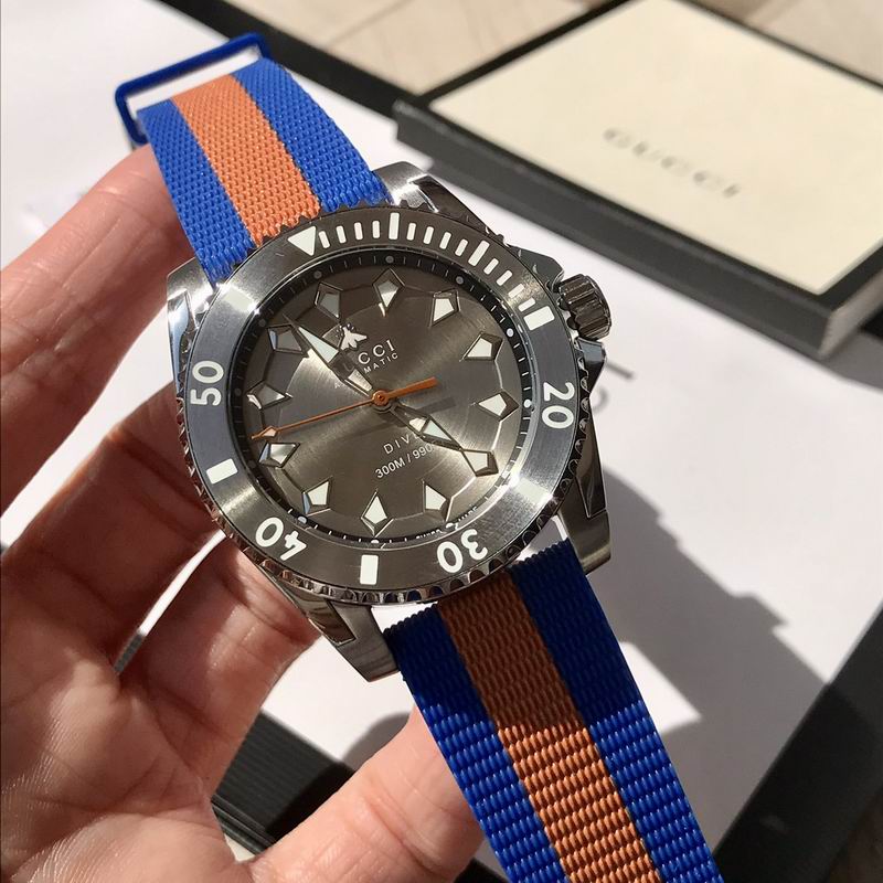 Gucci 40mm 32 (7)
