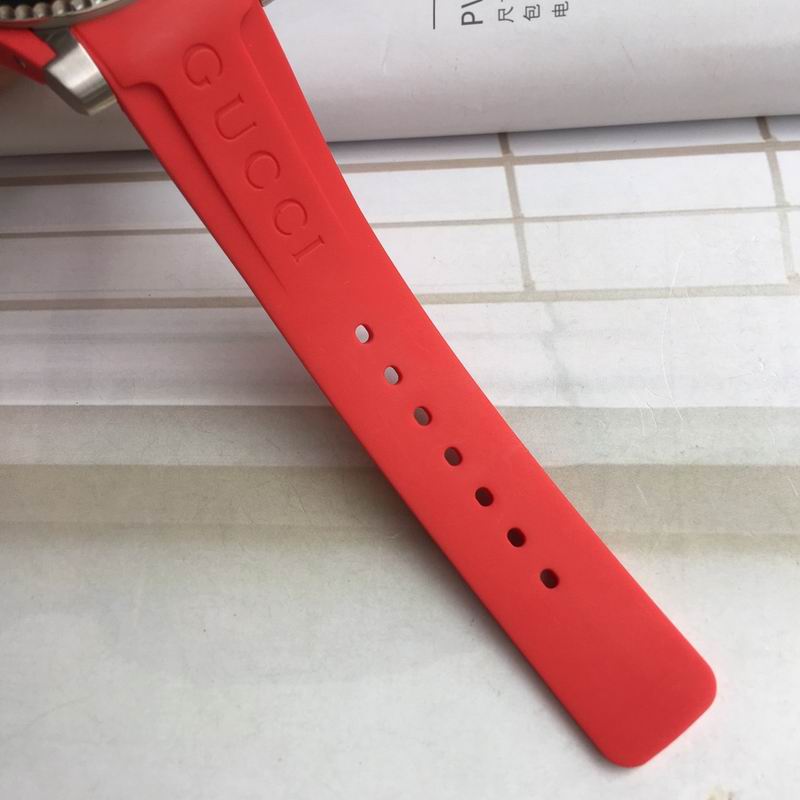 Gucci 40mm 40 (1)