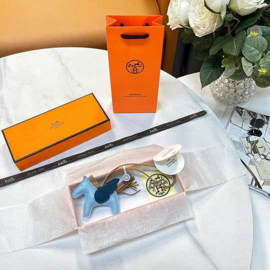 HERMES keyring 04lyh28 (1)