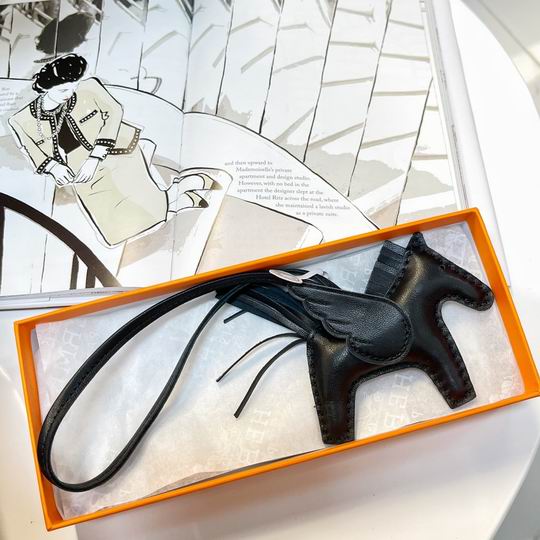 HERMES keyring 04lyh28 (12)