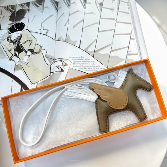 HERMES keyring 04lyh28 (18)