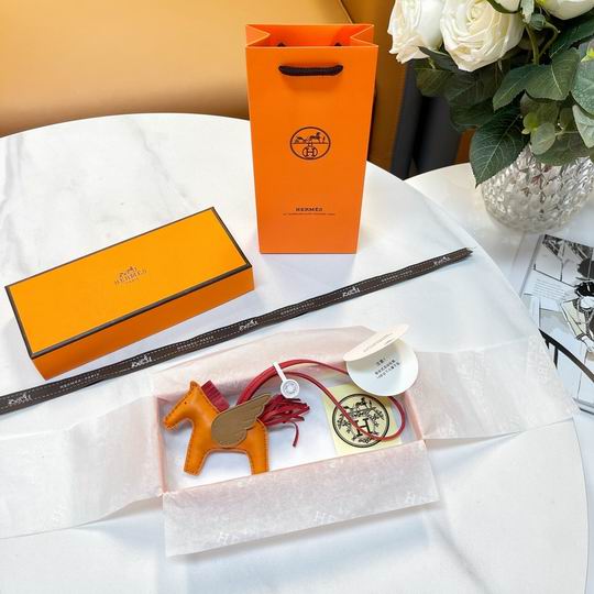HERMES keyring 04lyh28 (25)