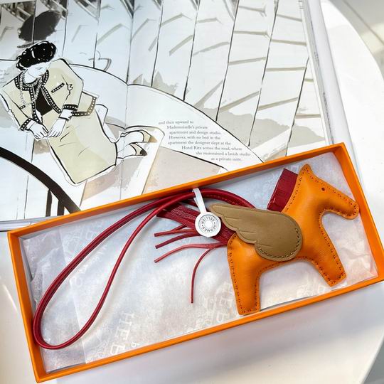 HERMES keyring 04lyh28 (27)